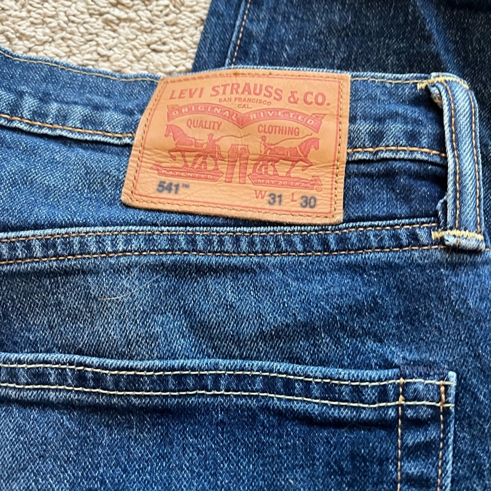 Men’s Levi’s 541